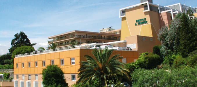 Institut Arnault Tzanck départ d'Antibes
